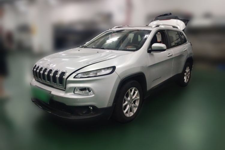Used Jeep Cherokee 2016 2.4L Leading Edition Guazi used car, China used car export, Used car for sale, Used cars, Cheapest cars for sale
