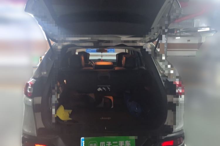 Used Jeep Cherokee 2016 2.4L Professional Edition Trunk