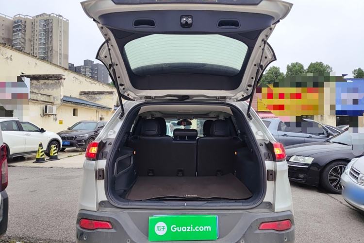 Used Jeep Cherokee 2016 2.4L Leading Edition Trunk