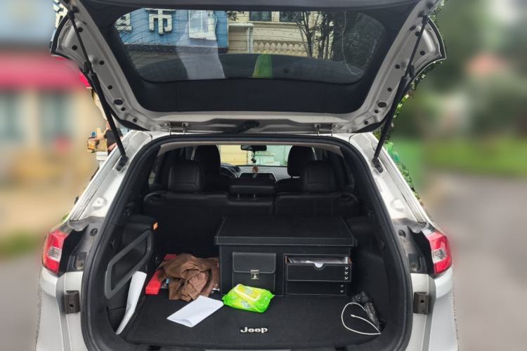 Used Jeep Cherokee 2016 2.4L Leading Edition Trunk