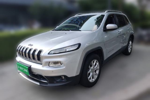 Used Jeep Cherokee 2016 2.4L Professional Smart Version