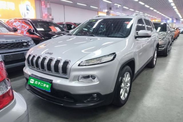 Used Jeep Cherokee 2016 2.4L Leading Smart Version