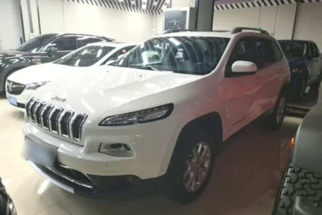 Used Jeep Cherokee 2016 2.4L Professional Edition