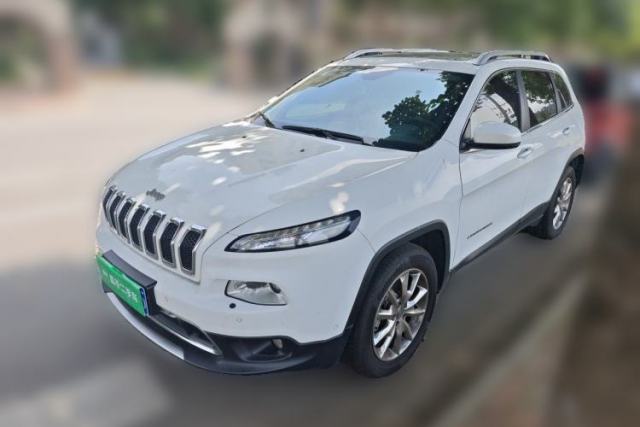 Used Jeep Cherokee 2016 2.4L Superior Edition