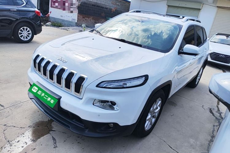 Used Jeep Cherokee 2016 2.4L Leading Edition Guazi used car, China used car export, Used car for sale, Used  cars, Cheapest cars for sale