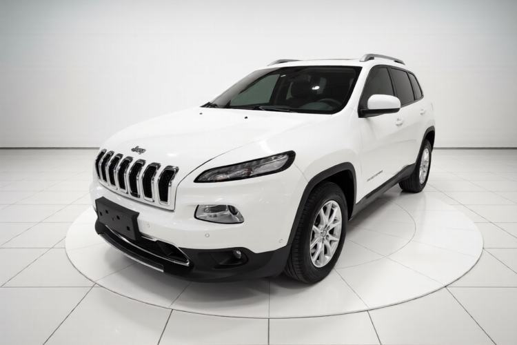 Used Jeep Cherokee 2016 2.4L Professional Edition Guazi used car, China used car export, Used car for sale, Used cars, Cheapest cars for sale