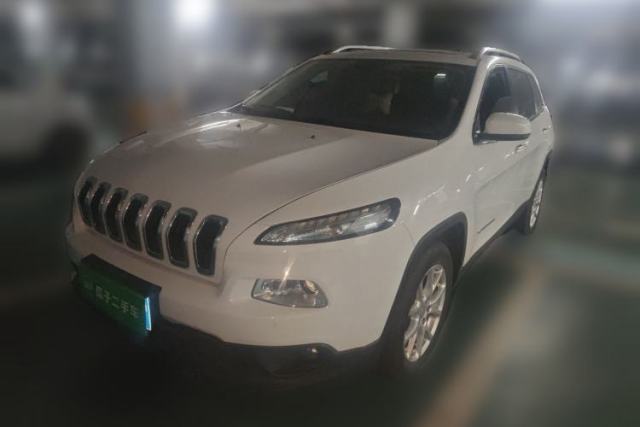Used Jeep Cherokee 2016 2.0L Superior Edition