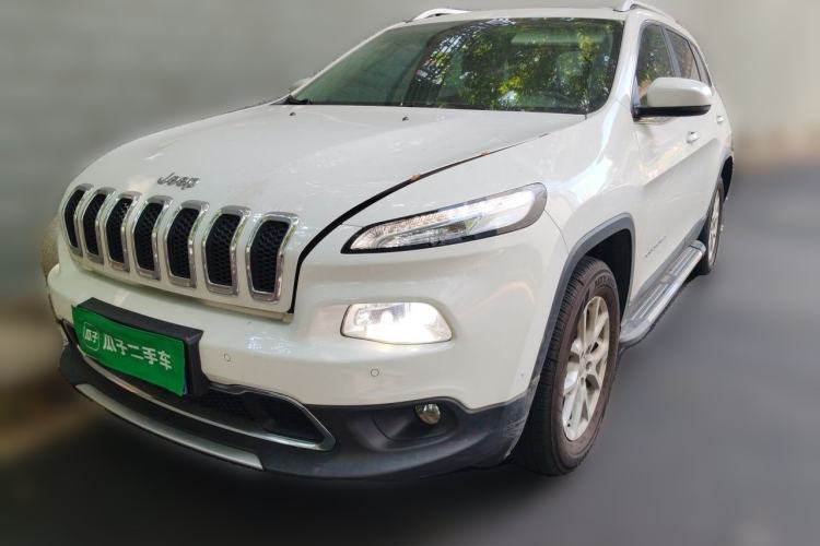 Used Jeep Cherokee 2016 2.4L Professional Smart Version Guazi used car, China used car export, Used car for sale, Used  cars, Cheapest cars for sale