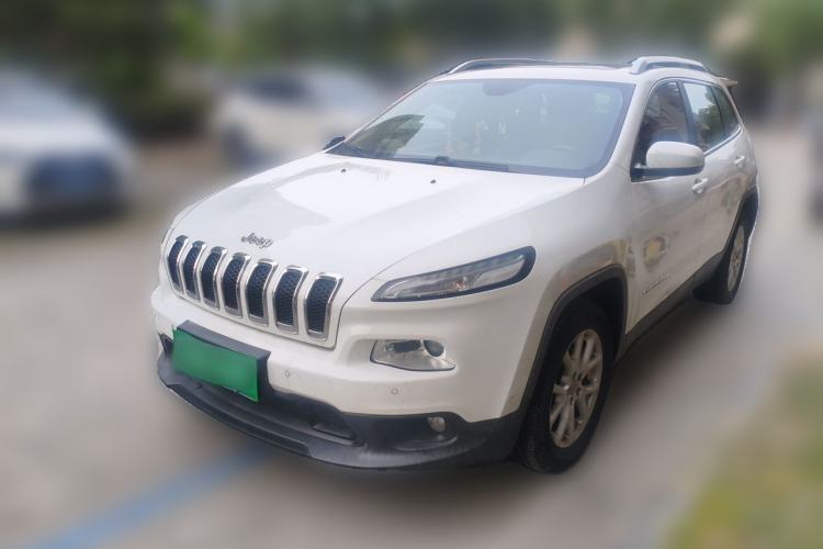 Used Jeep Cherokee 2016 2.0L Superior Edition Guazi used car, China used car export, Used car for sale, Used  cars, Cheapest cars for sale