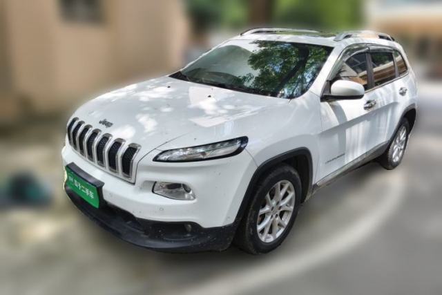 Used Jeep Cherokee 2016 2.0L Superior Edition