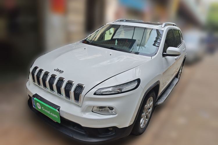 Used Jeep Cherokee 2016 2.0L Superior Edition Guazi used car, China used car export, Used car for sale, Used cars, Cheapest cars for sale