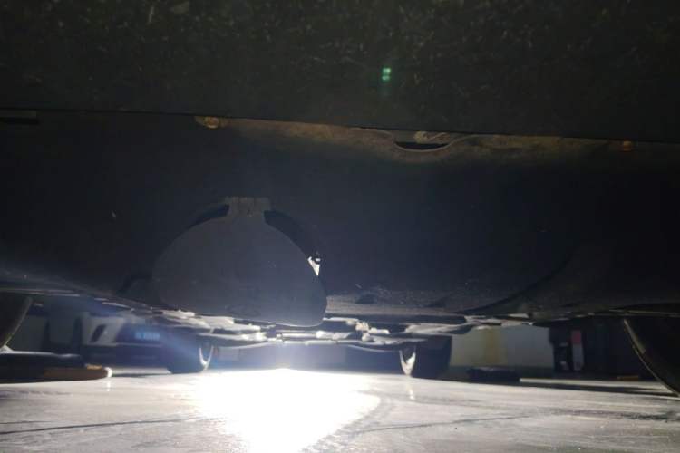 Used Jeep Cherokee 2016 2.4L Leading Edition Chassis Front