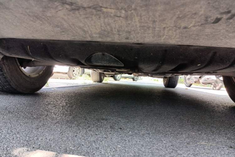 Used Jeep Cherokee 2016 2.4L Professional Smart Version Chassis Front