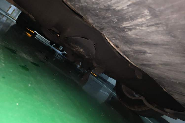 Used Jeep Cherokee 2016 2.0L Superior Edition Chassis Front