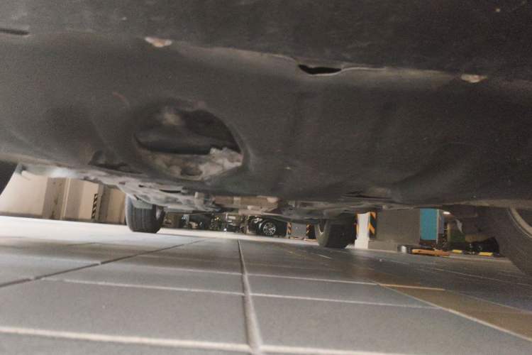 Used Jeep Cherokee 2016 2.4L Leading Smart Version Chassis Front
