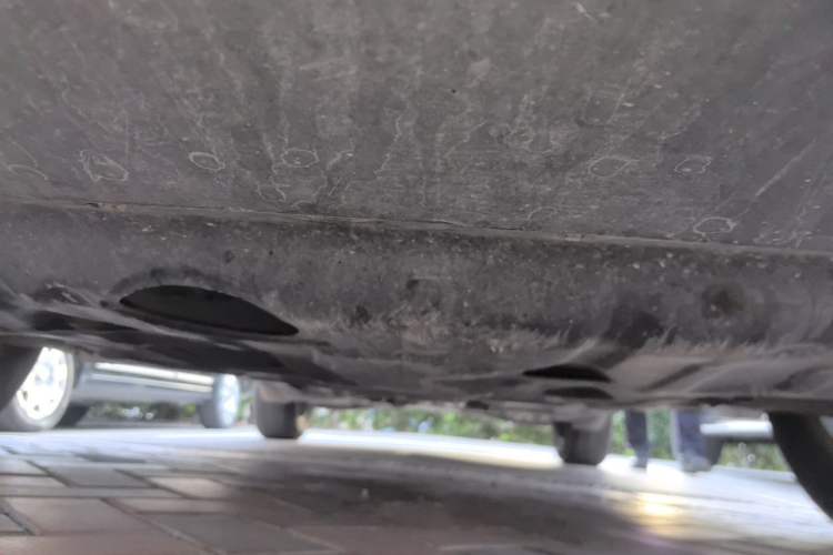 Used Jeep Cherokee 2016 2.0L Superior Edition Chassis Front
