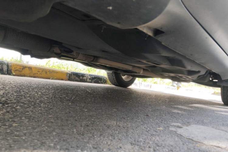 Used Jeep Cherokee 2016 2.4L Professional Smart Version Chassis Front Left