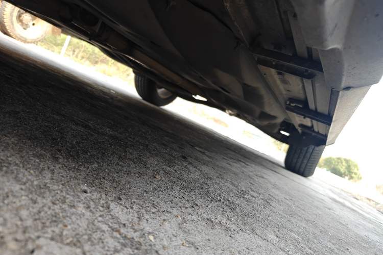 Used Jeep Cherokee 2016 2.4L Leading Edition Chassis Front Left
