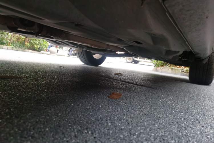 Used Jeep Cherokee 2016 2.0L Superior Edition Chassis Front Left