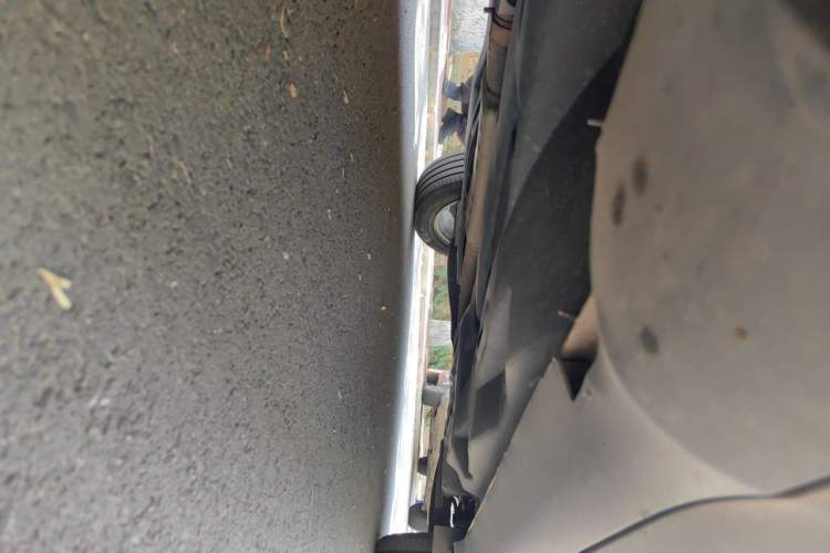 Used Jeep Cherokee 2016 2.0L Leading Edition Chassis Front Left
