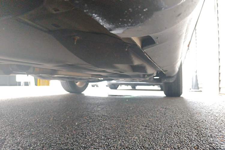 Used Jeep Cherokee 2016 2.4L Leading Edition Chassis Front Left