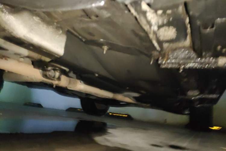Used Jeep Cherokee 2016 2.0L Superior Edition Chassis Front Left