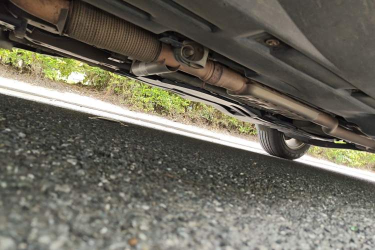 Used Jeep Cherokee 2016 2.4L Professional Edition Chassis Front Left