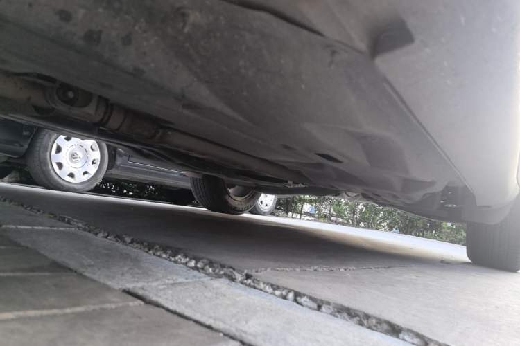 Used Jeep Cherokee 2016 2.0L Superior Edition Chassis Front Left