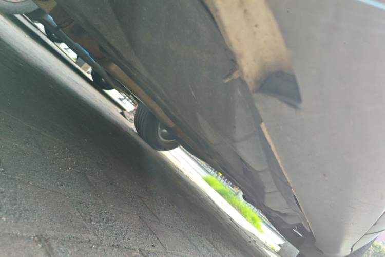 Used Jeep Cherokee 2016 2.0L Superior Edition Chassis Front Left
