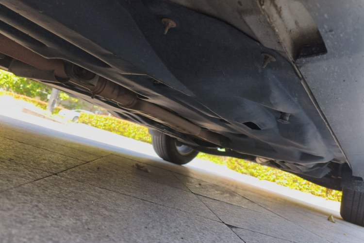Used Jeep Cherokee 2016 2.4L Leading Edition Chassis Front Left