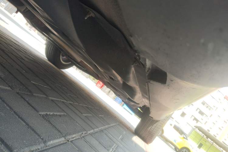 Used Jeep Cherokee 2016 2.4L Leading Edition Chassis Front Left