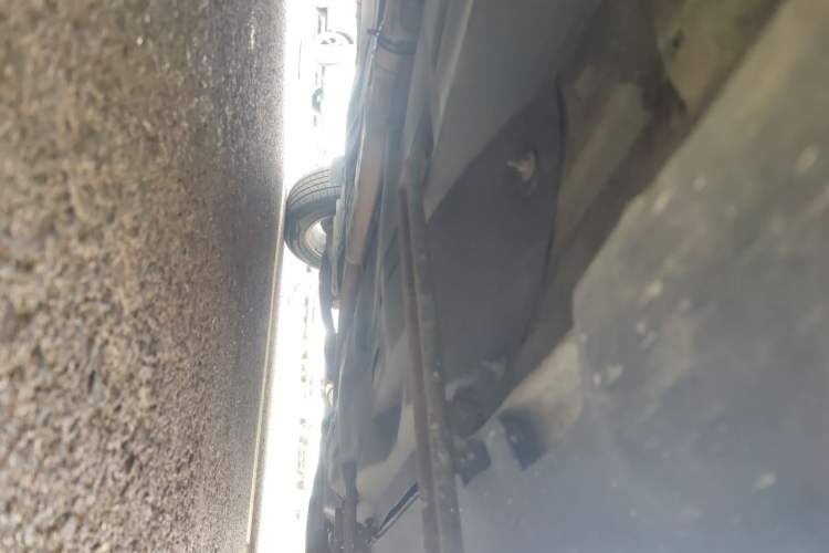 Used Jeep Cherokee 2016 2.4L Leading Edition Chassis Front Left