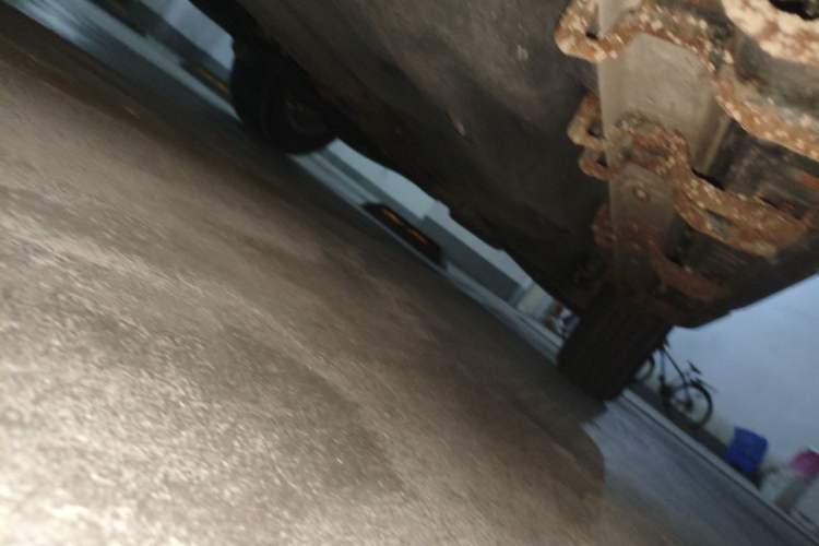 Used Jeep Cherokee 2016 2.4L Professional Smart Version Chassis Front Left