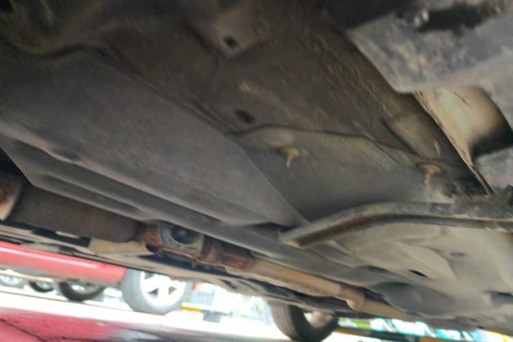 Used Jeep Cherokee 2016 2.4L Superior Edition Chassis Front Left