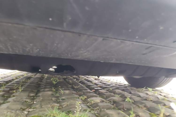 Used Jeep Cherokee 2016 2.4L Leading Edition Chassis Front