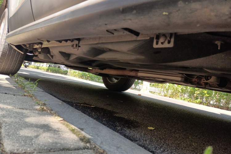 Used Jeep Cherokee 2016 2.4L Professional Smart Version Chassis Front Right
