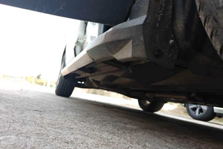 Used Jeep Cherokee 2016 2.4L Leading Edition Chassis Front Right