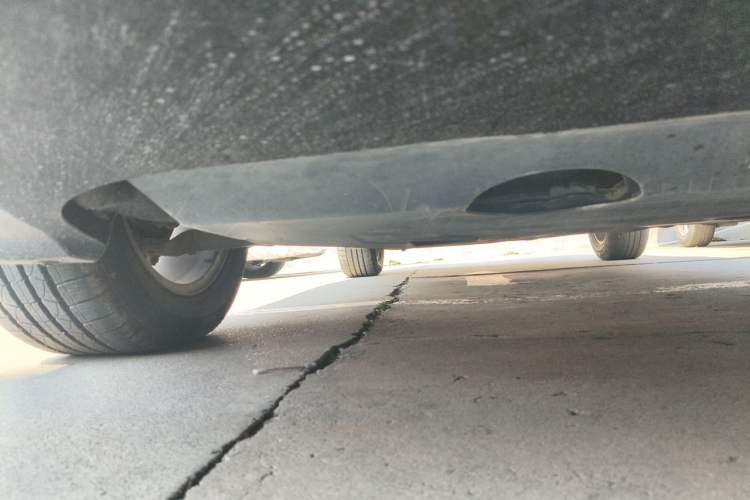 Used Jeep Cherokee 2016 2.0L Superior Edition Chassis Front Right