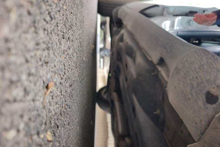 Used Jeep Cherokee 2016 2.4L Leading Edition Chassis Front Right