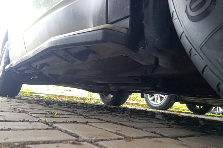 Used Jeep Cherokee 2016 2.4L Leading Edition Chassis Front Right