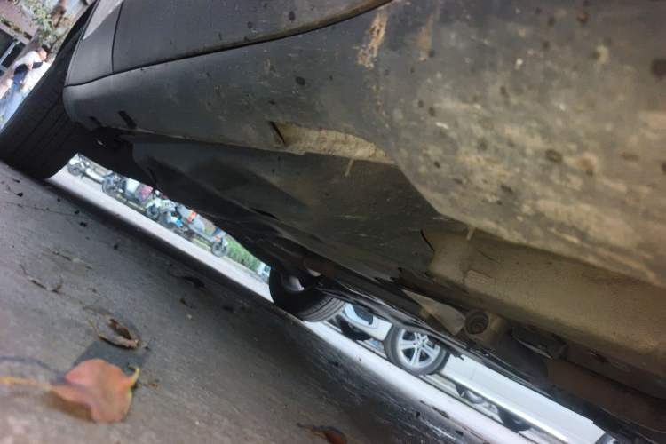Used Jeep Cherokee 2016 2.0L Superior Edition Chassis Front Right