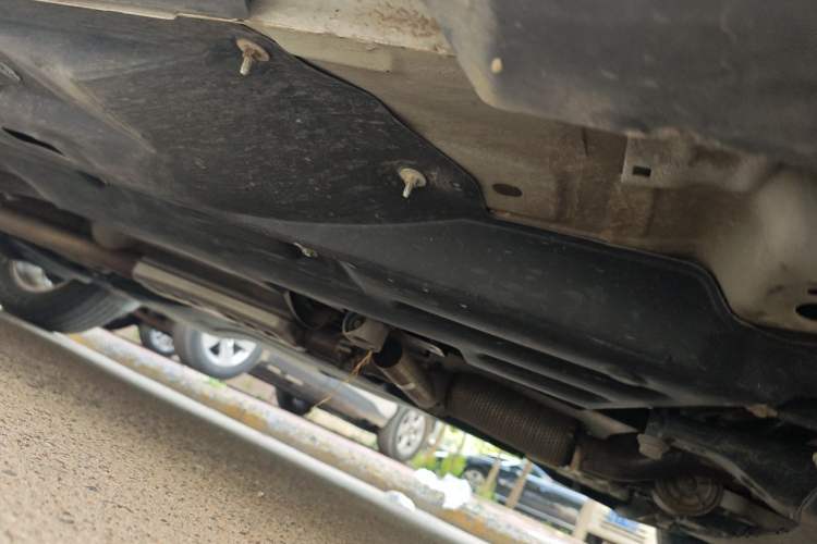 Used Jeep Cherokee 2016 2.4L Professional Smart Version Chassis Front Right