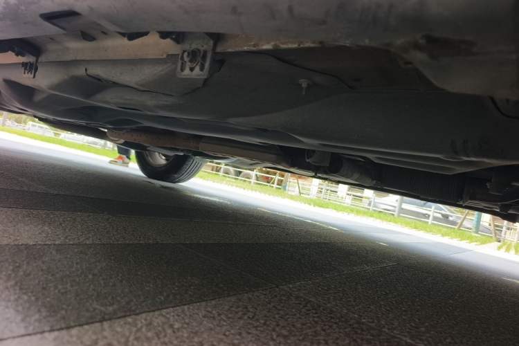 Used Jeep Cherokee 2016 2.4L All-in-One Edition Chassis Front Right