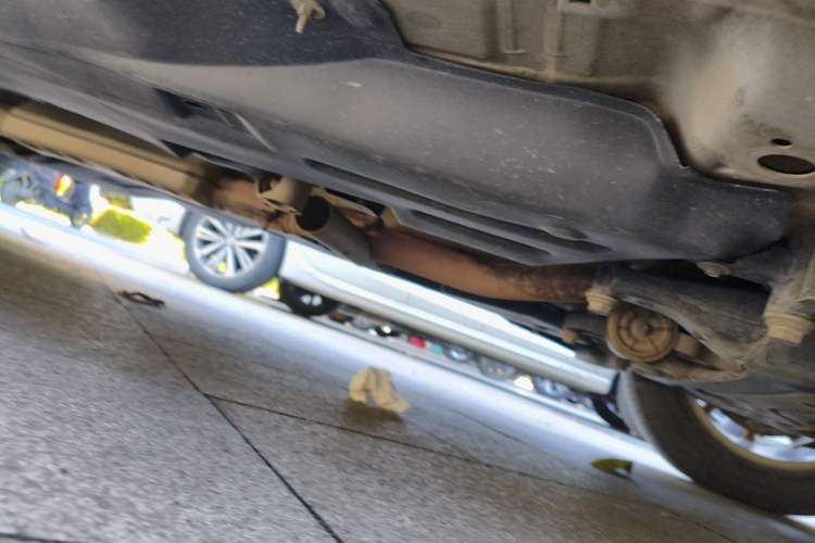 Used Jeep Cherokee 2016 2.4L Leading Edition Chassis Front Right