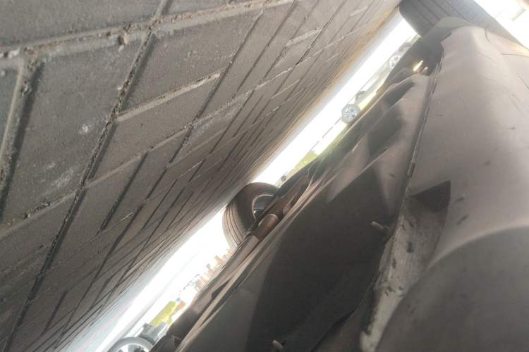 Used Jeep Cherokee 2016 2.4L Leading Edition Chassis Front Right