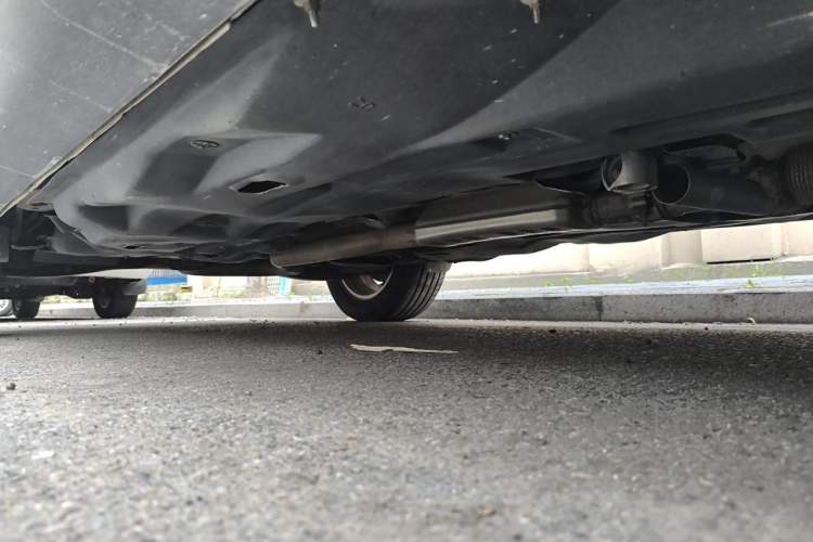 Used Jeep Cherokee 2016 2.4L Superior Edition Chassis Front Right