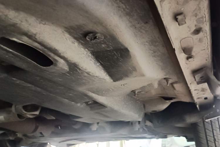 Used Jeep Cherokee 2016 2.4L Professional Edition Chassis Front Right