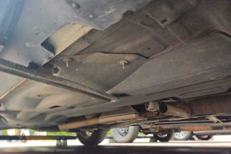 Used Jeep Cherokee 2016 2.4L Superior Edition Chassis Front Right