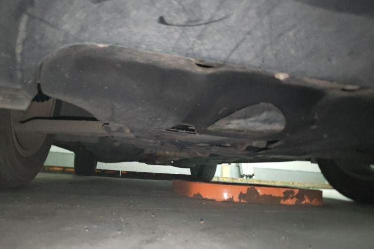 Used Jeep Cherokee 2016 2.4L Professional Edition Chassis Front