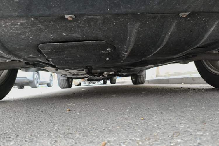 Used Jeep Cherokee 2016 2.4L Superior Edition Chassis Front